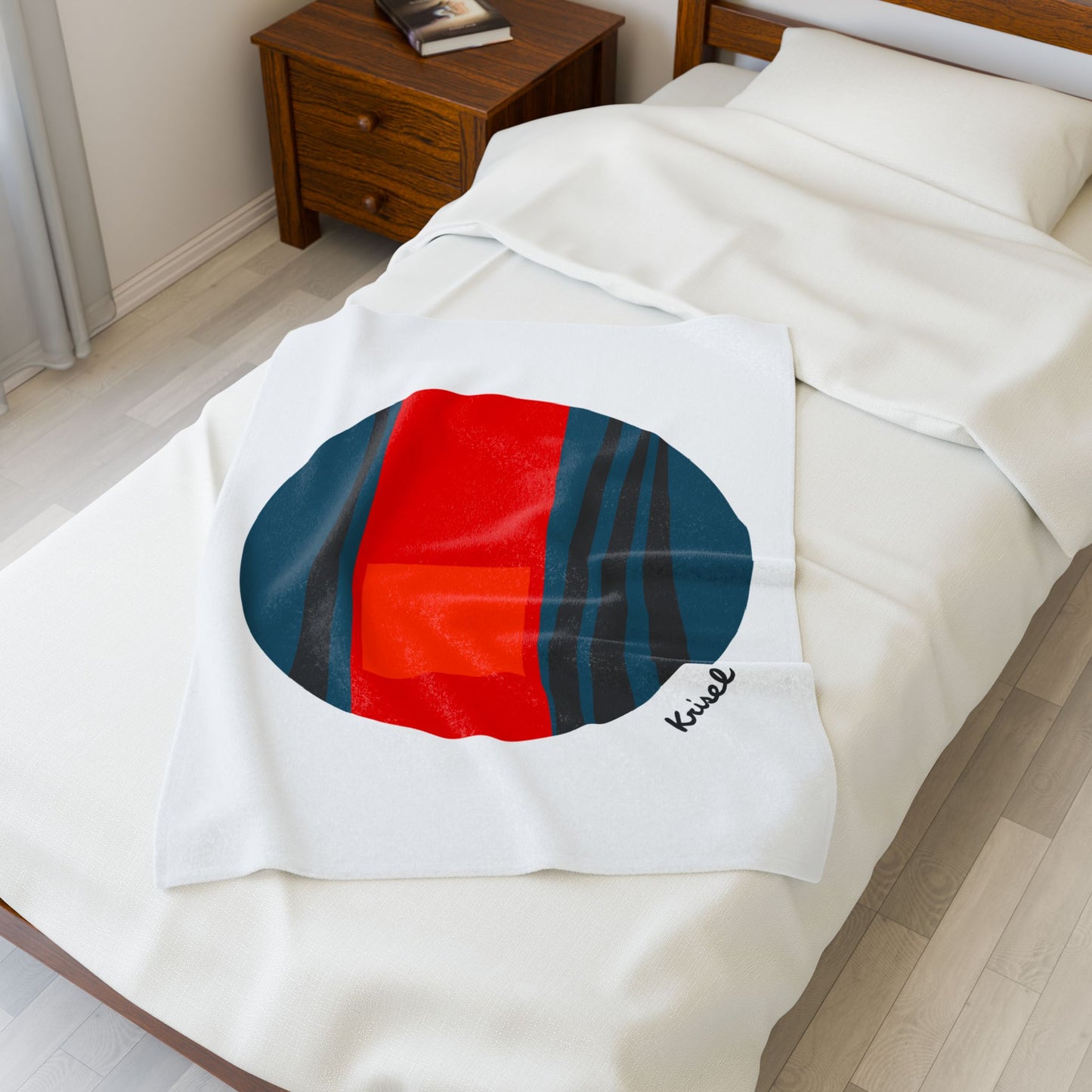 R/B Compass Form Plush Blanket